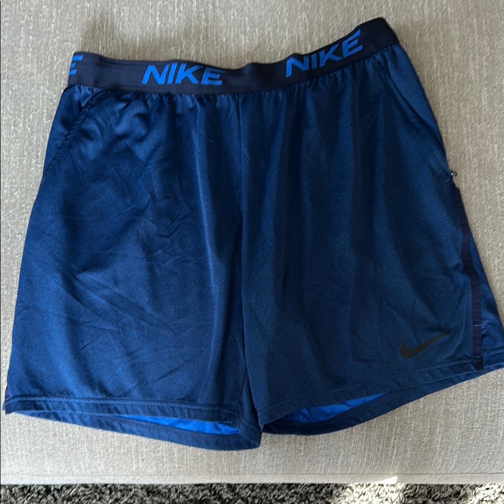 Nike Men's Dark Blue Athletic Shorts